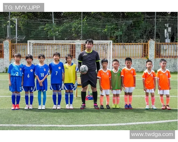 重庆足球队的默契配合揭秘让我们一起领略足球的魅力与激情