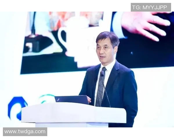 成都羽毛球队整体压制革新之路探索与发展分析 成都羽毛球队整体压制革新之路探索与发展分析